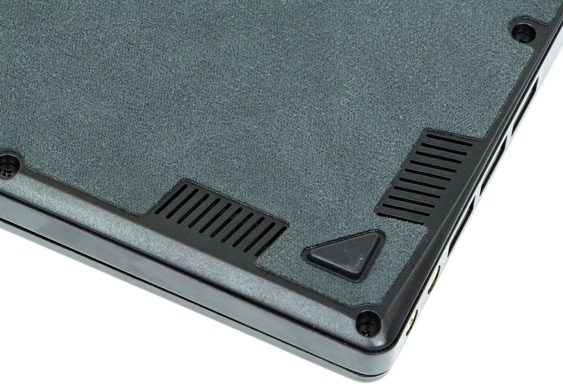 MSI GS63VR 6RF-012PL spód obudowy