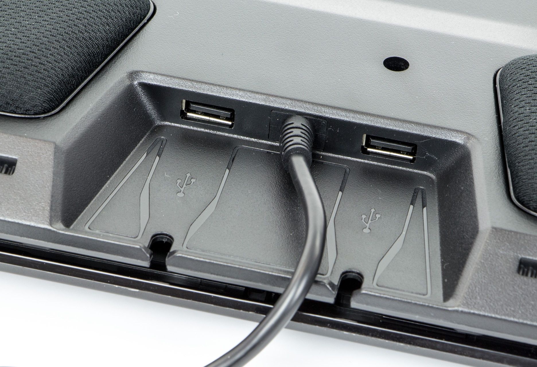ROCCAT Sova - dwa porty USB
