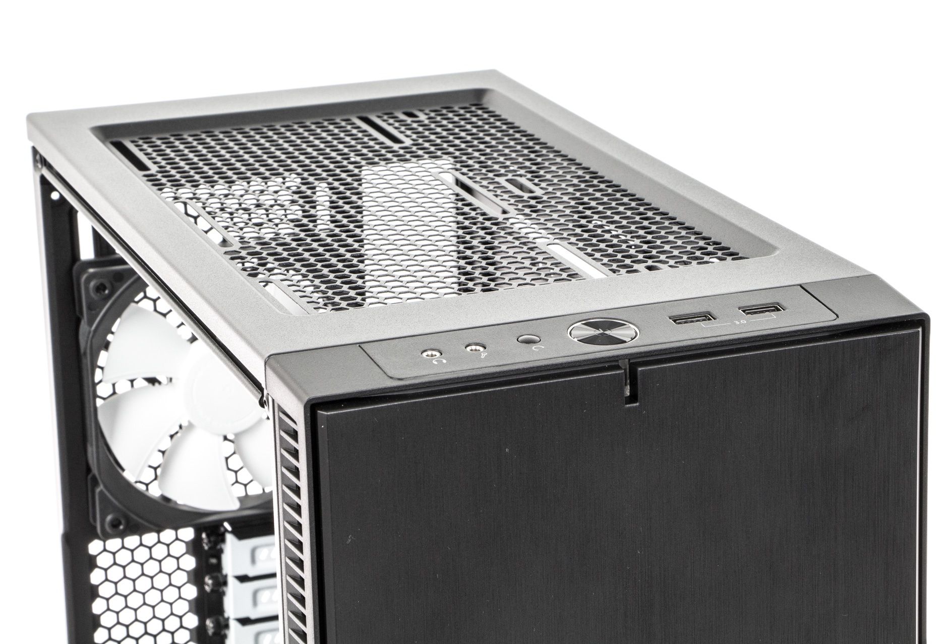 Fractal Design Define Mini C