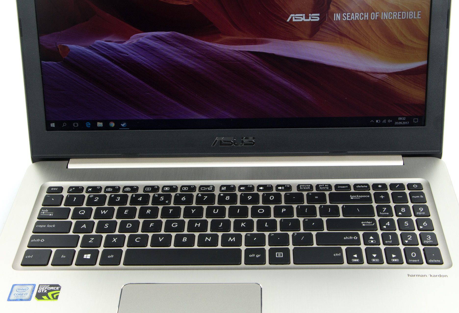 Asus VivoBook Pro 15 klawiatura