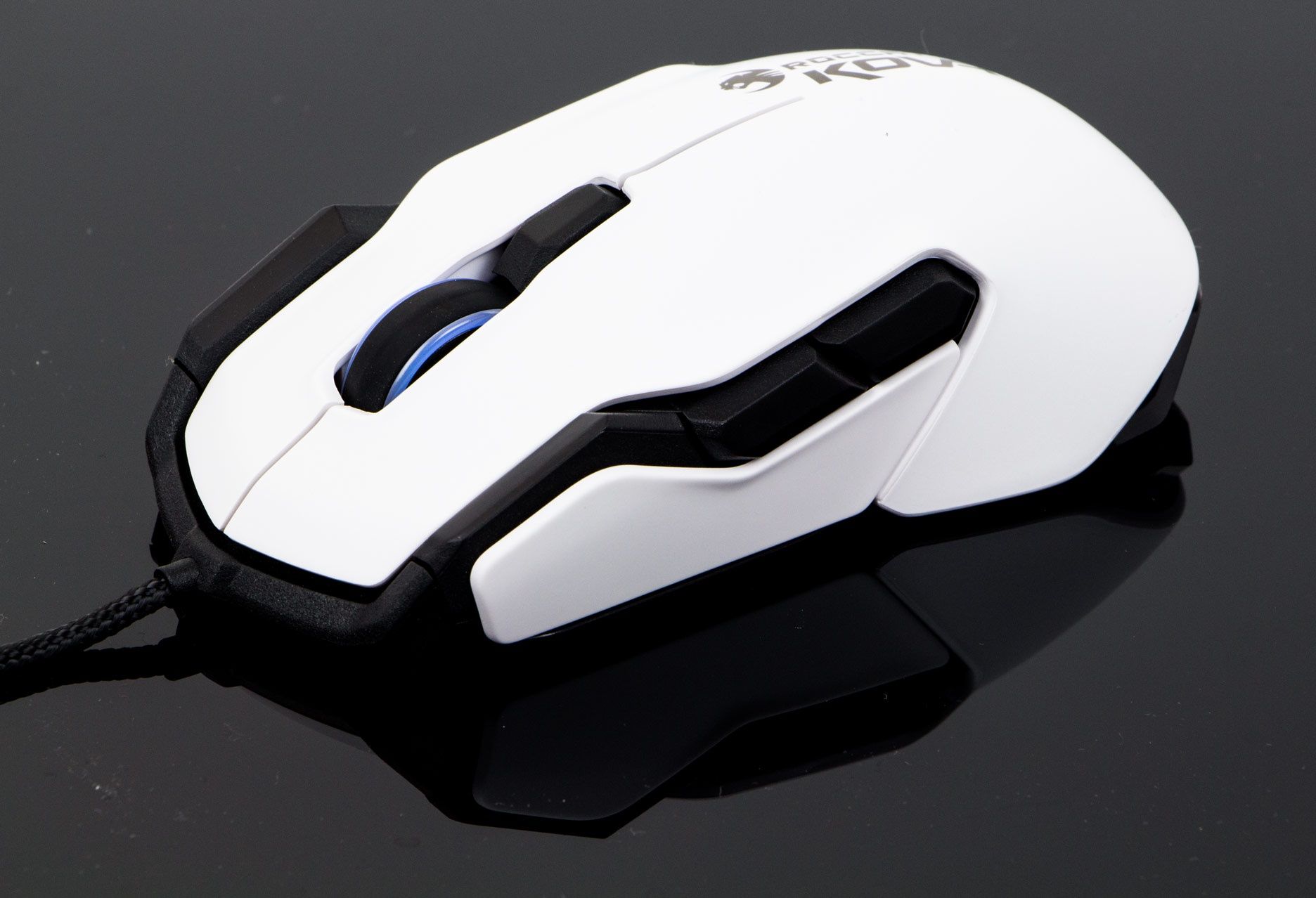 Roccat Kova - niebieskie podświetlenie rolki