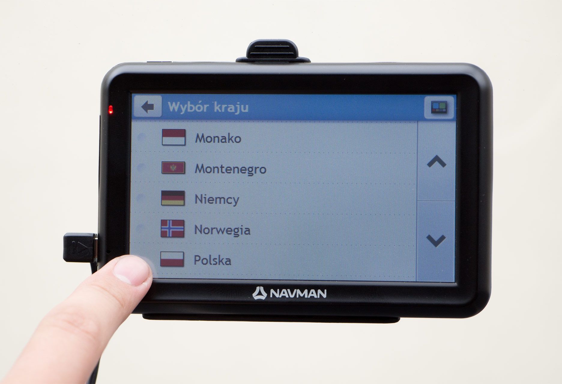 NAVMAN 5000 LM - wybór kraju