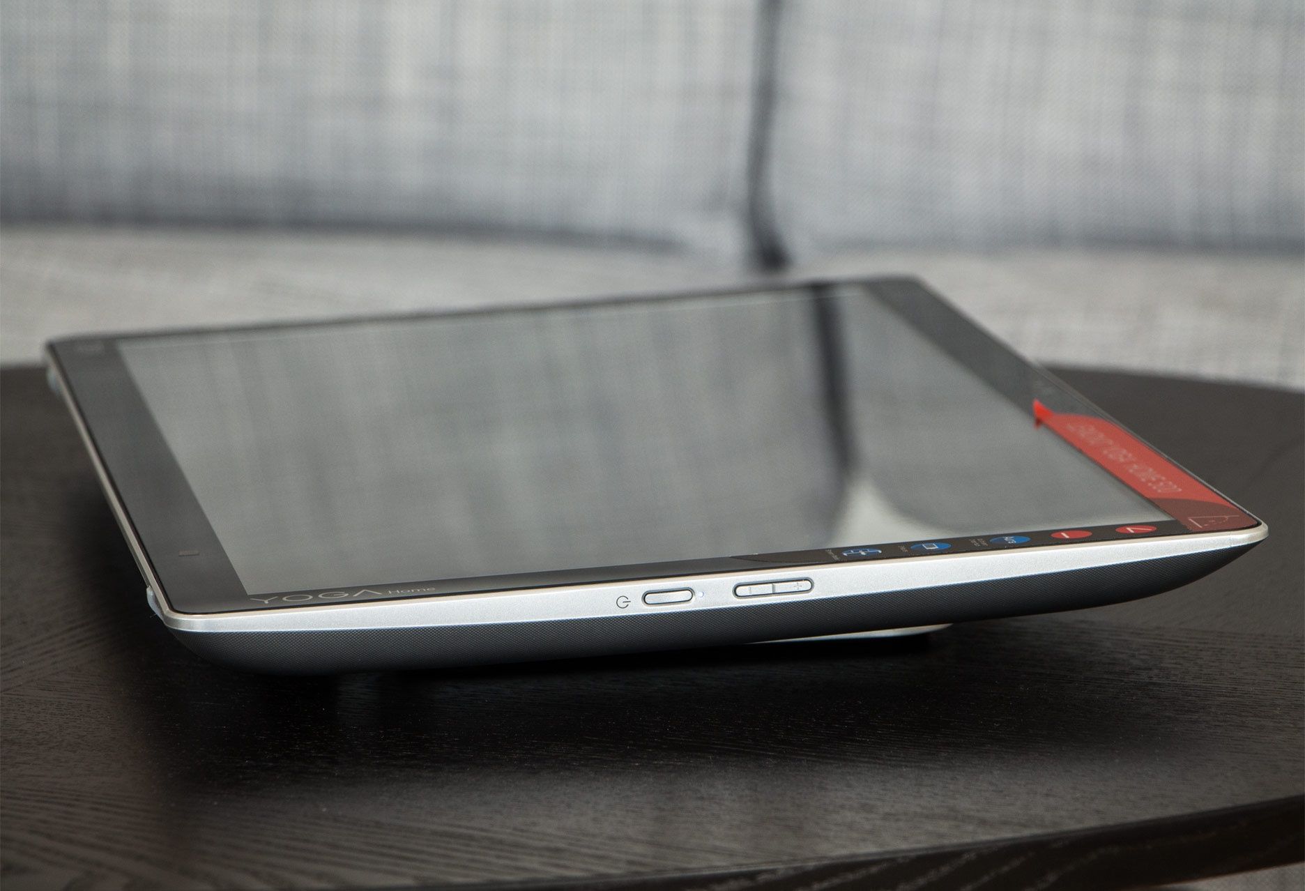 Lenovo Yoga Home 500 tabletop