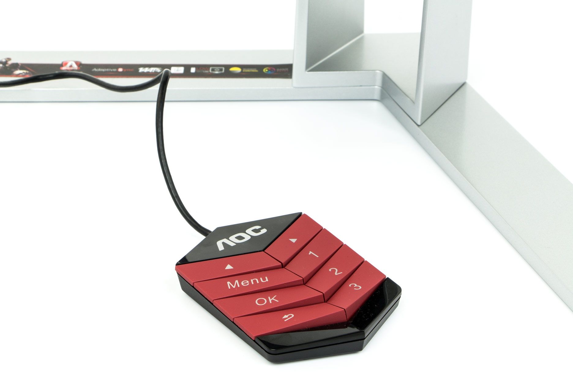 AOC AG271QX pilot