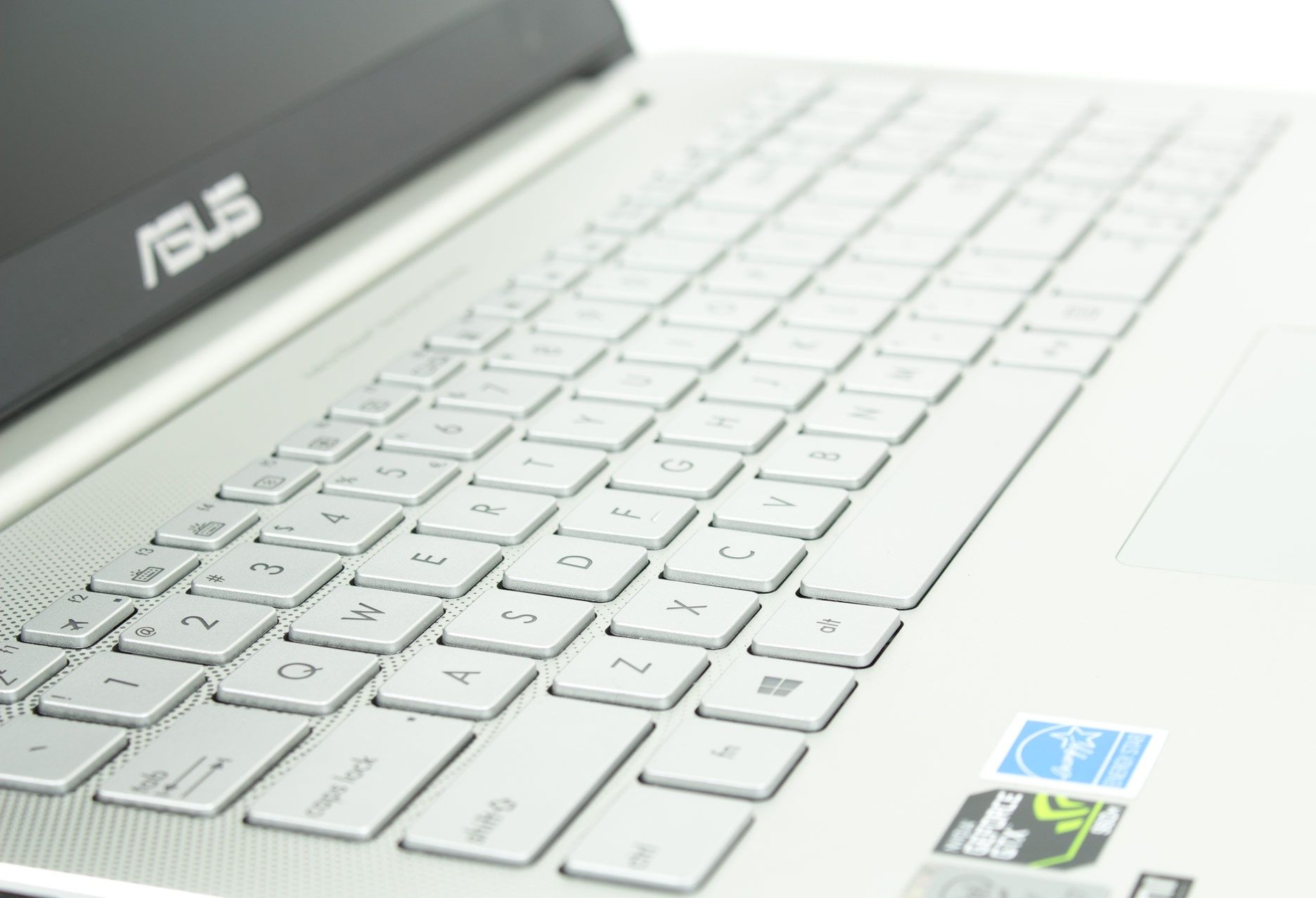 Asus Zenbook Pro UX501 klawiatura