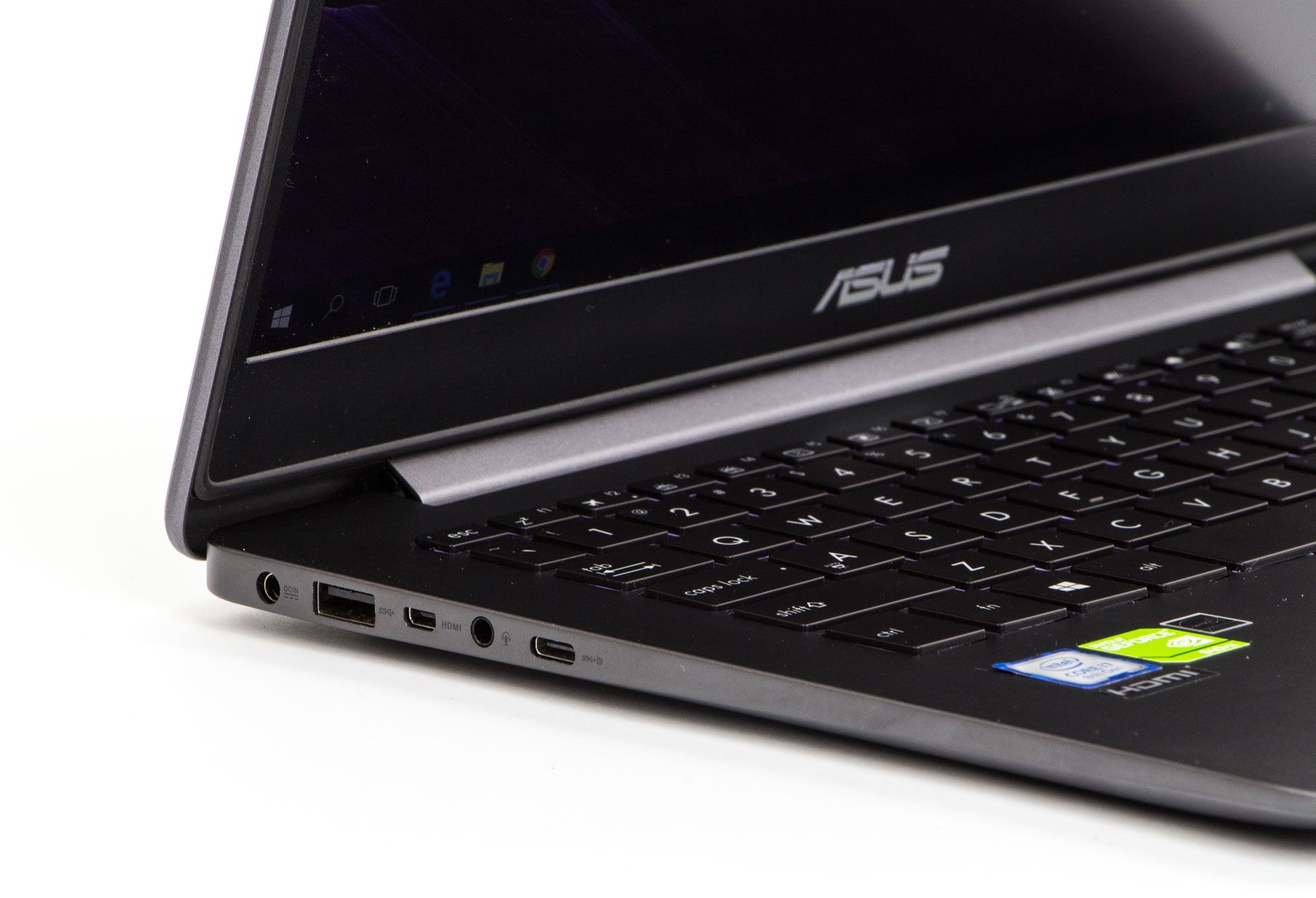 Asus Zenbook UX430U prawy bok