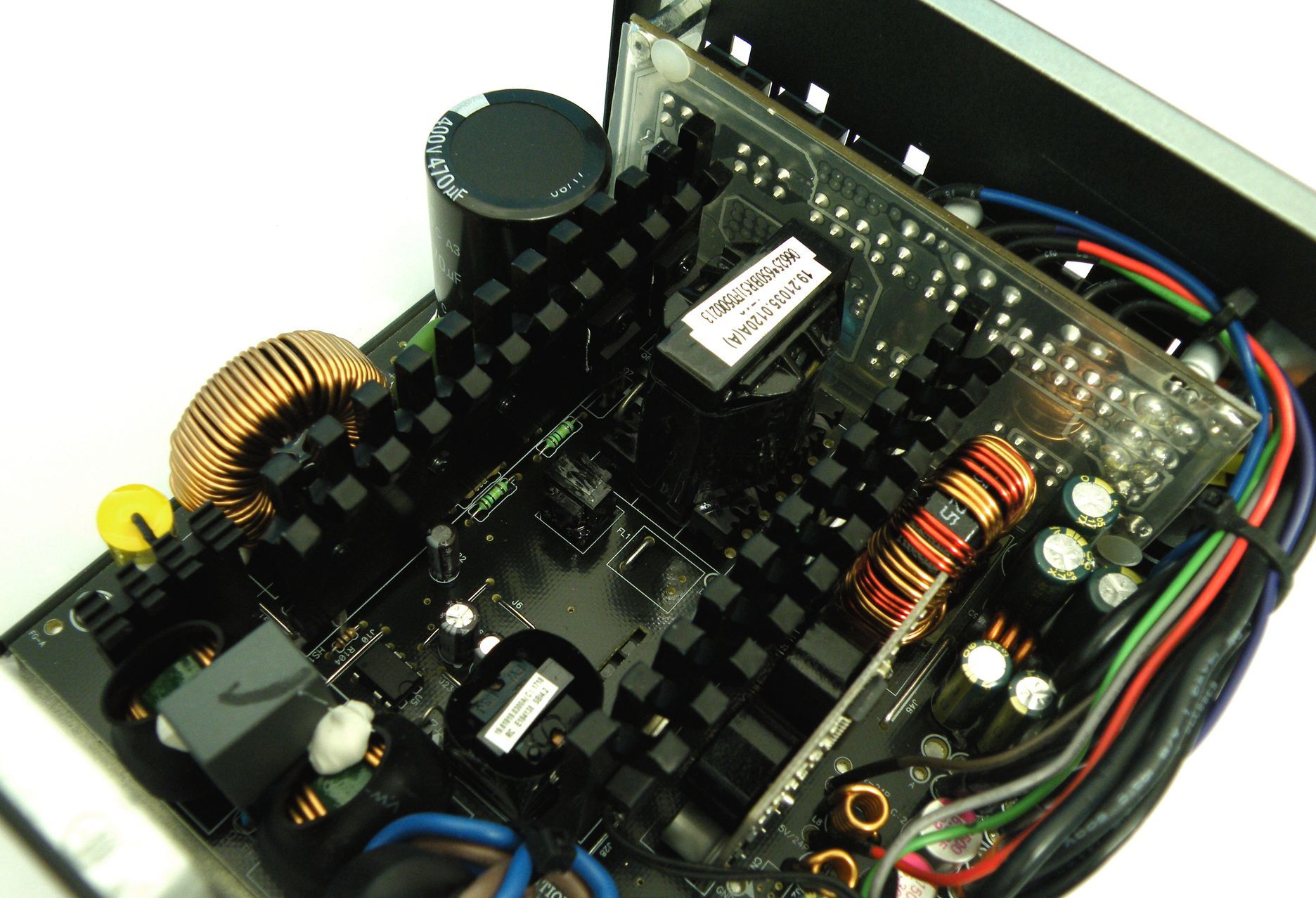 Chieftec Proton BDF-650C wnętrze