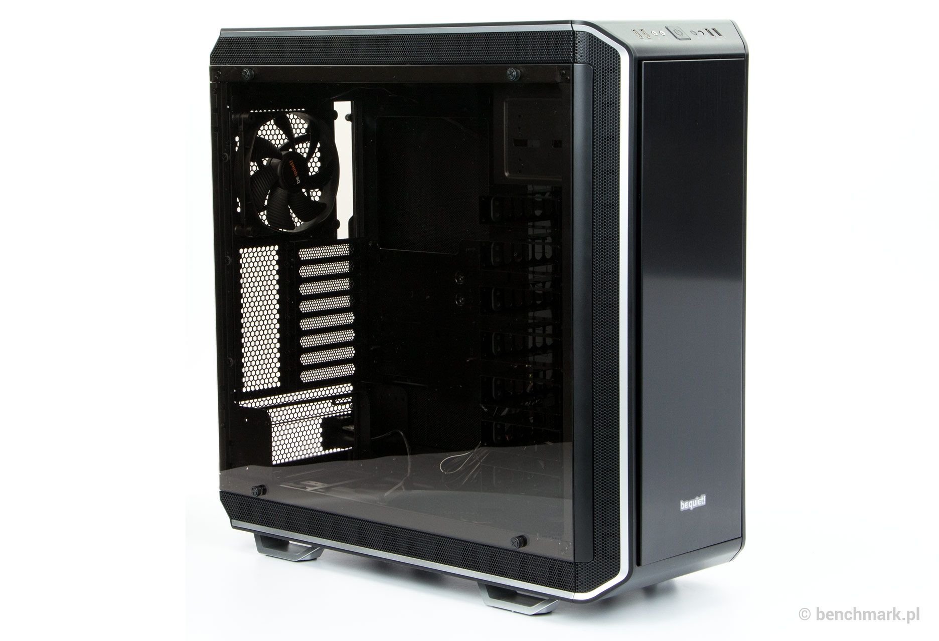 be quiet! Dark Base Pro 900