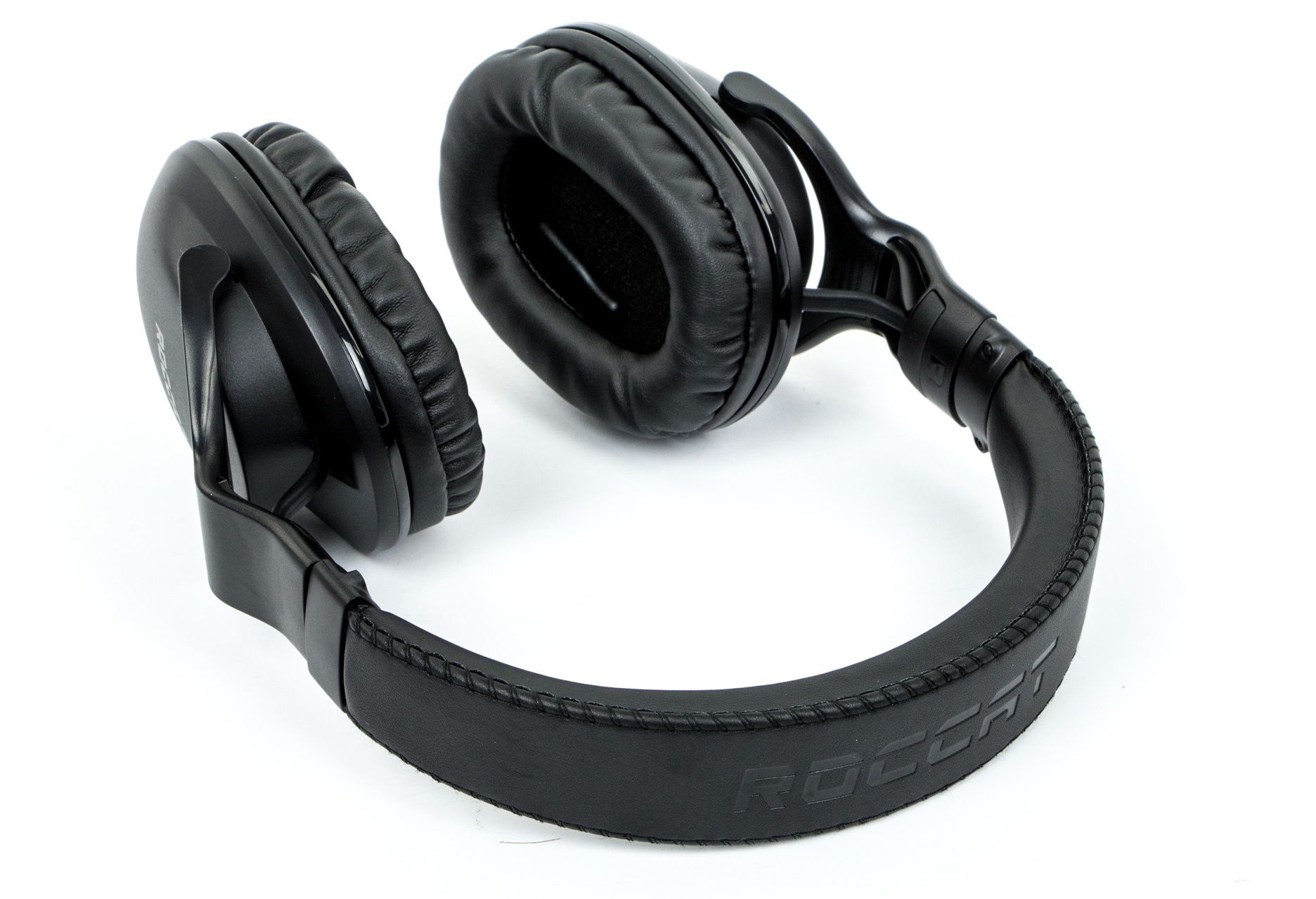 Roccat Cross - prosta budowa