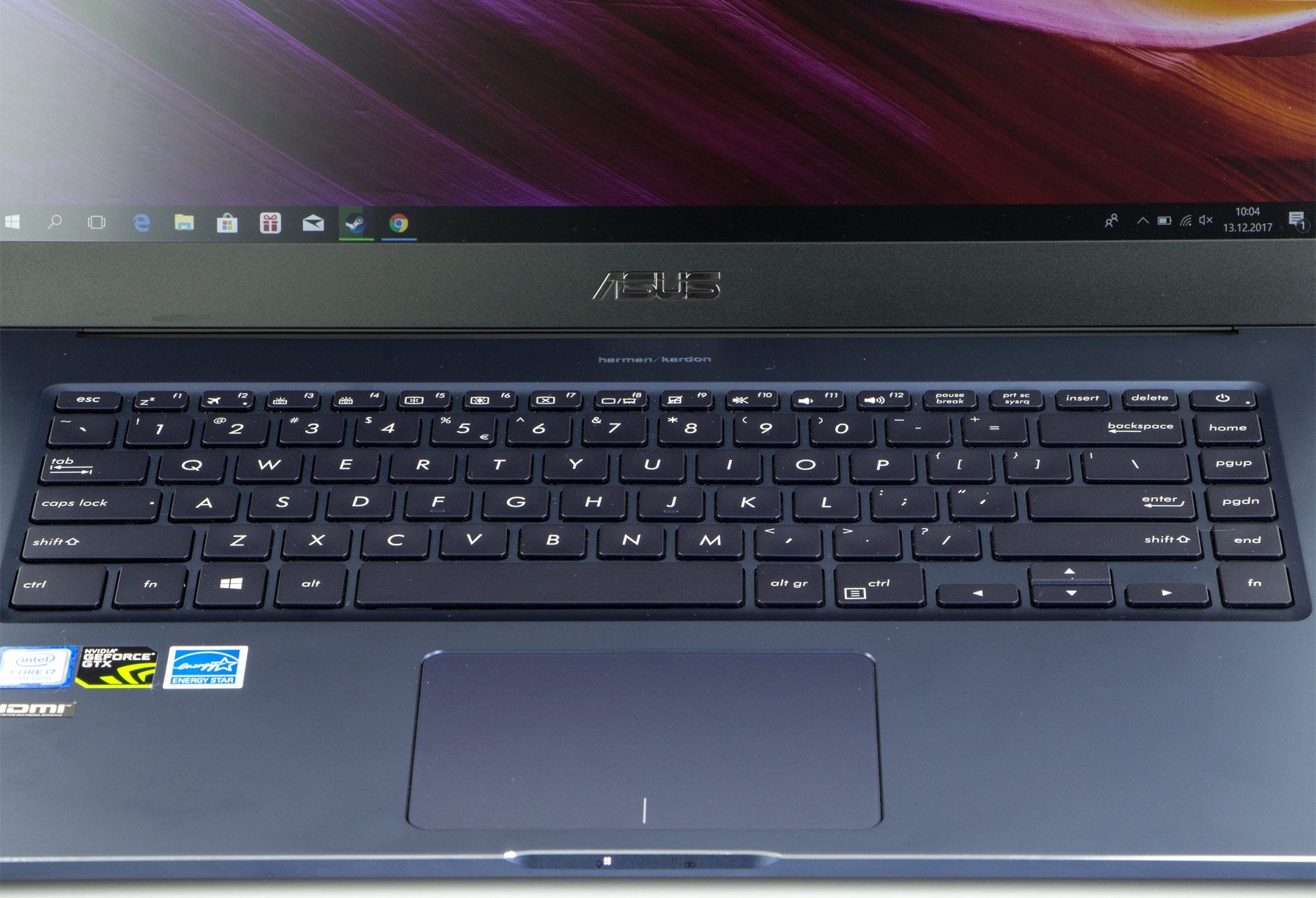 Asus ZenBook Pro UX550VD klawiatura