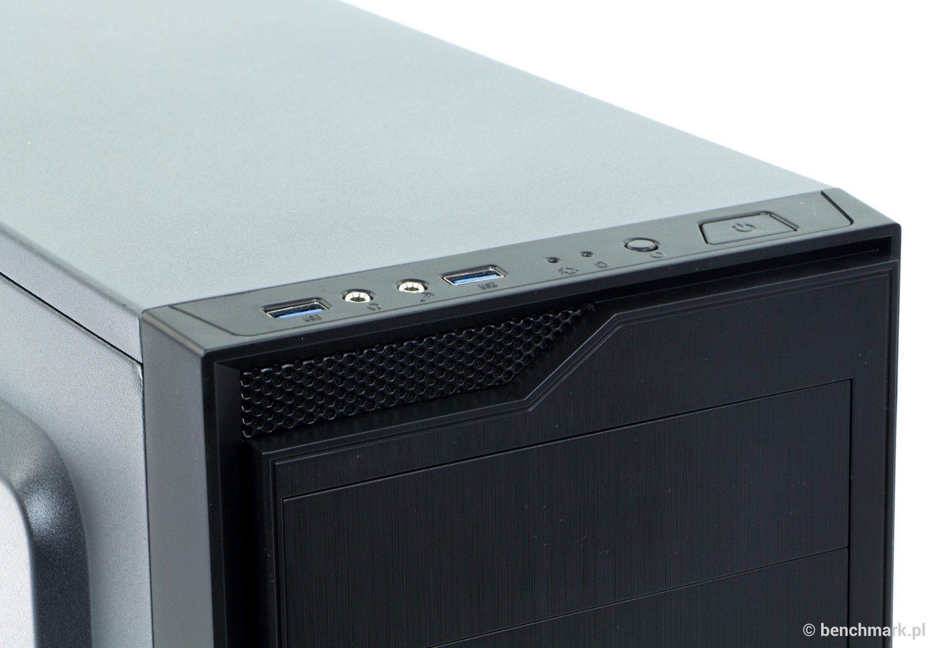 SilentiumPC Regnum RG1 Pure Black - złącza