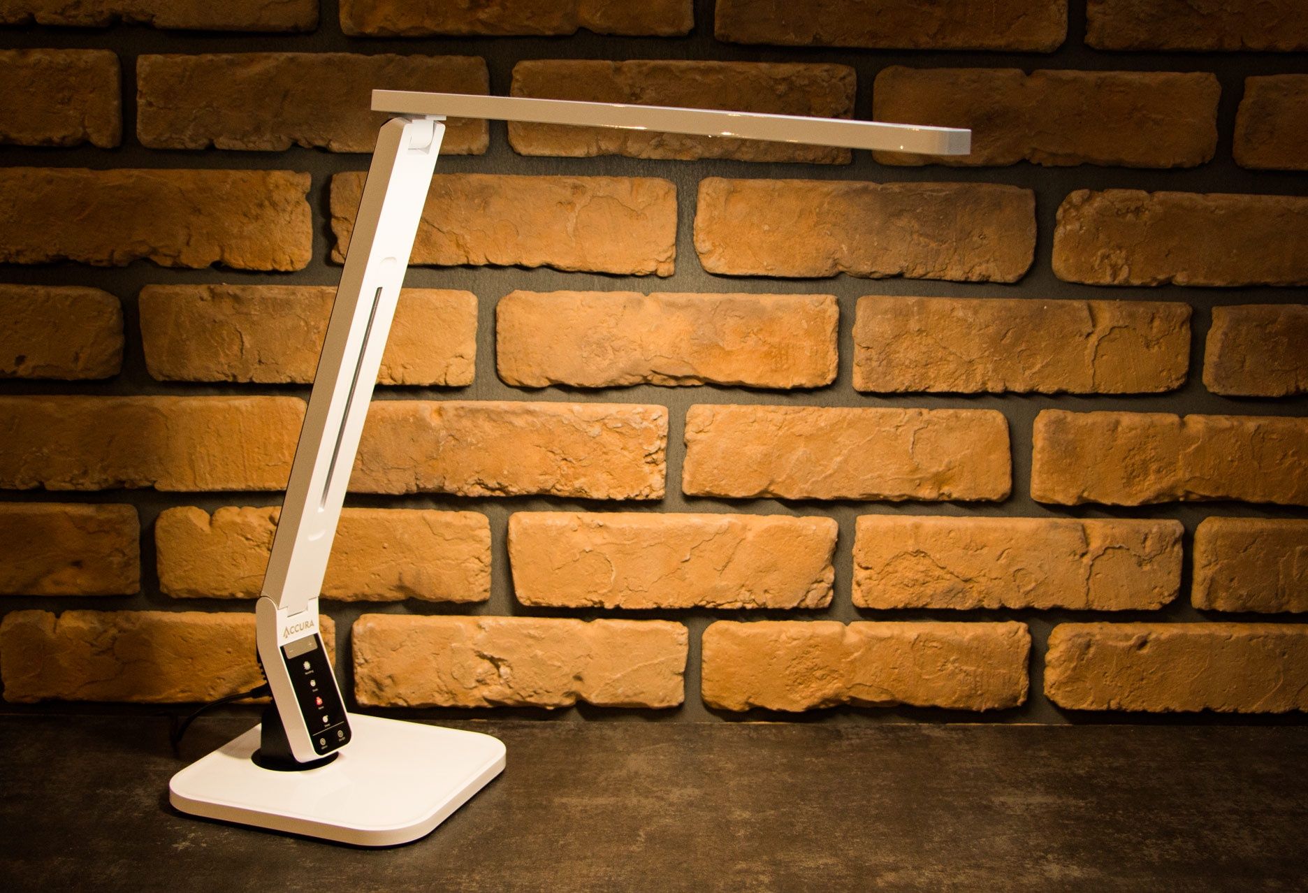 Lampka Accura Prestige
