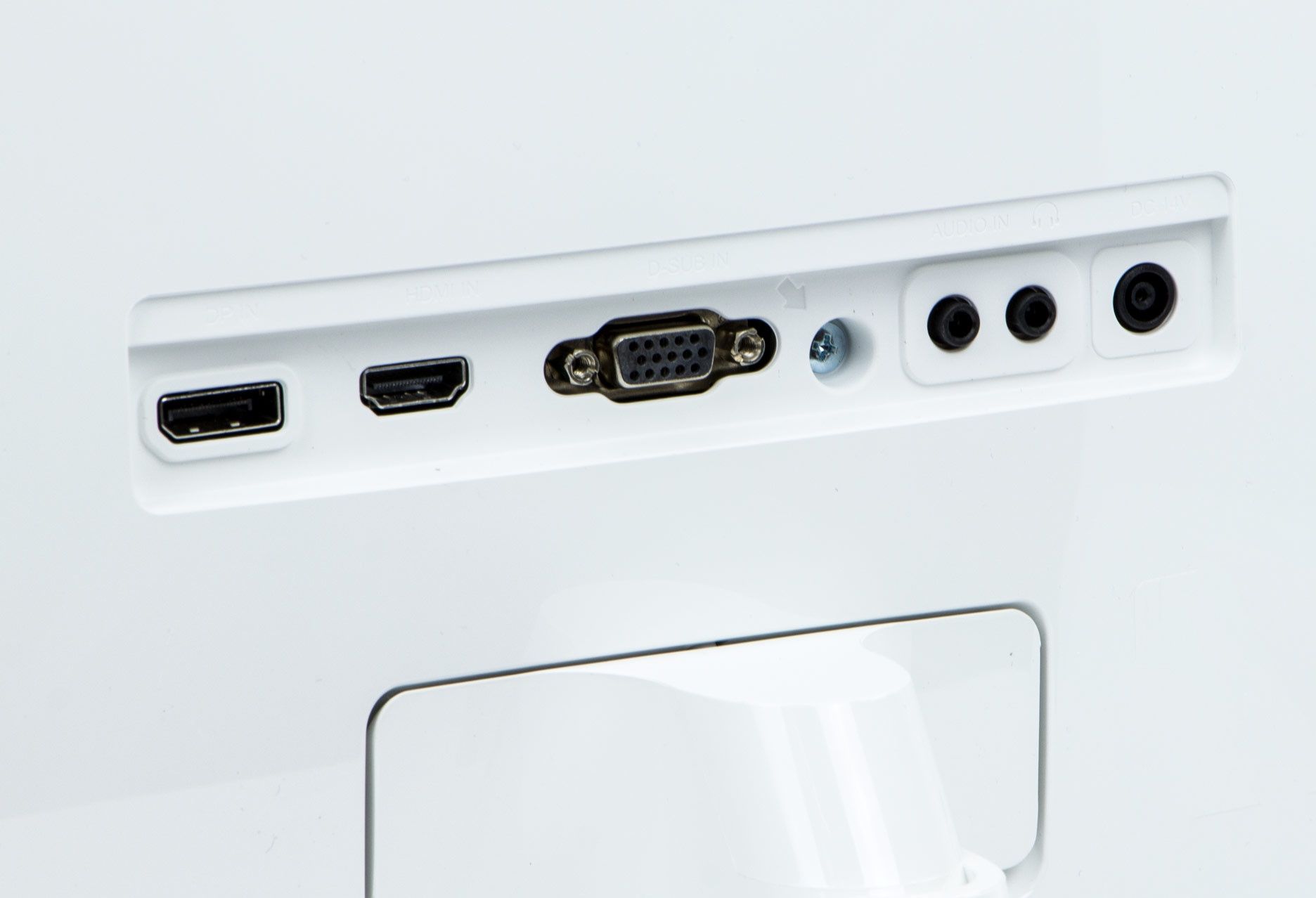 Samsung Curved C27F591 złącza