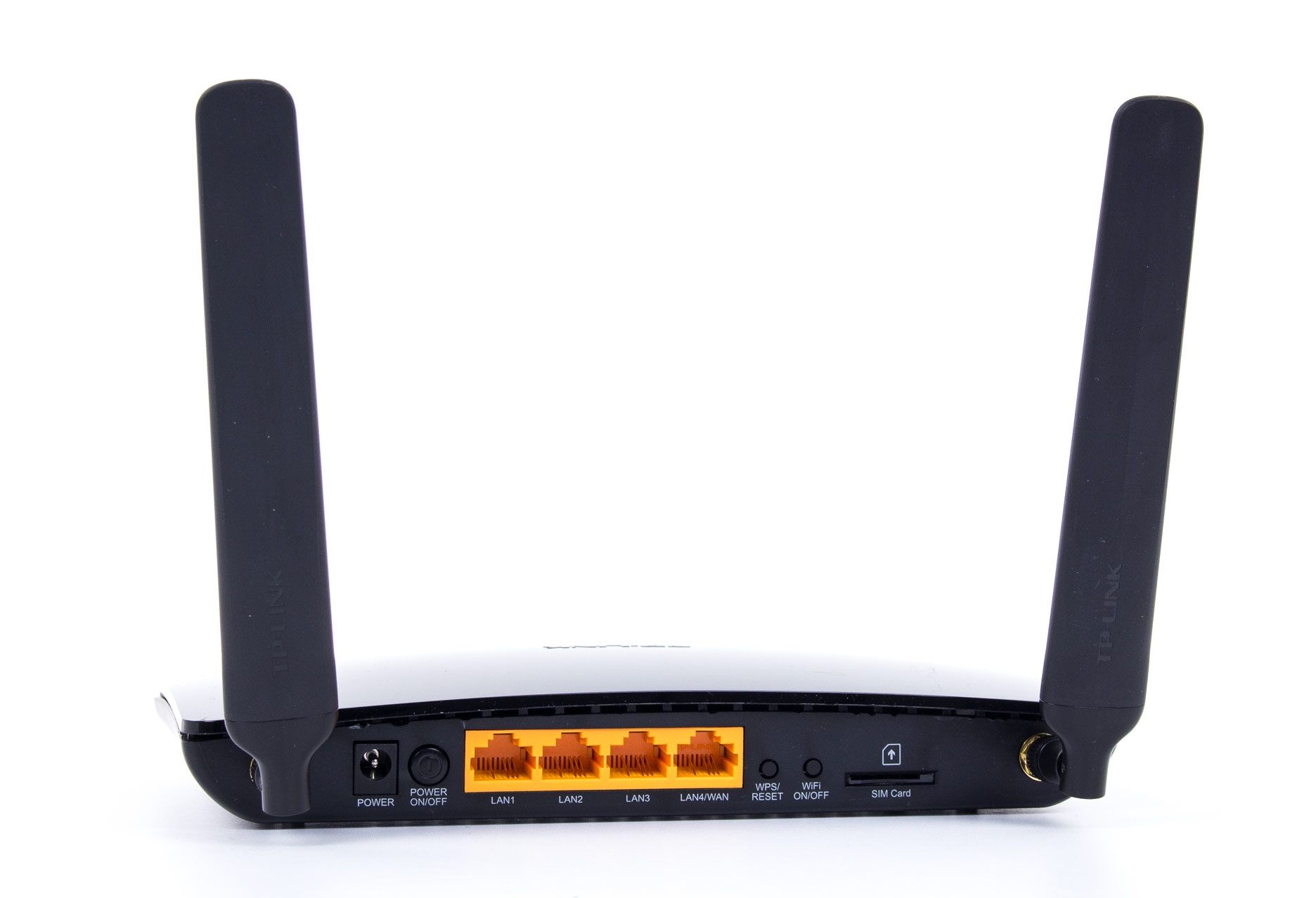 TP-Link MR200 - złącza