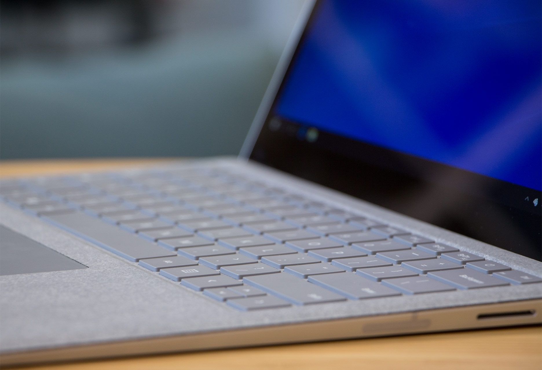 Microsoft Surface Laptop klawiatura