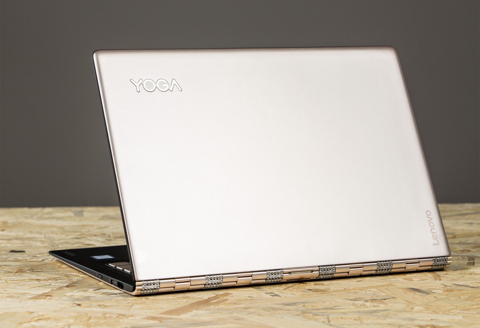 Lenovo Yoga 900s