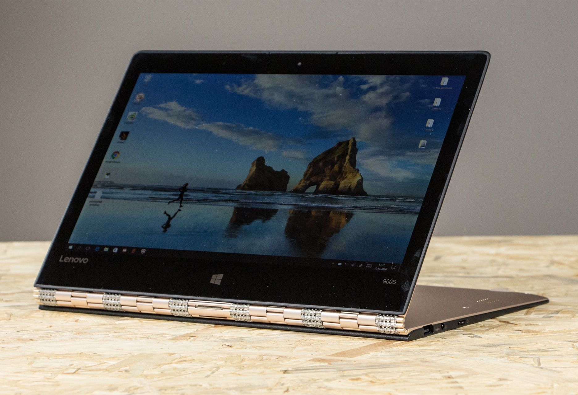 Lenovo Yoga 900s