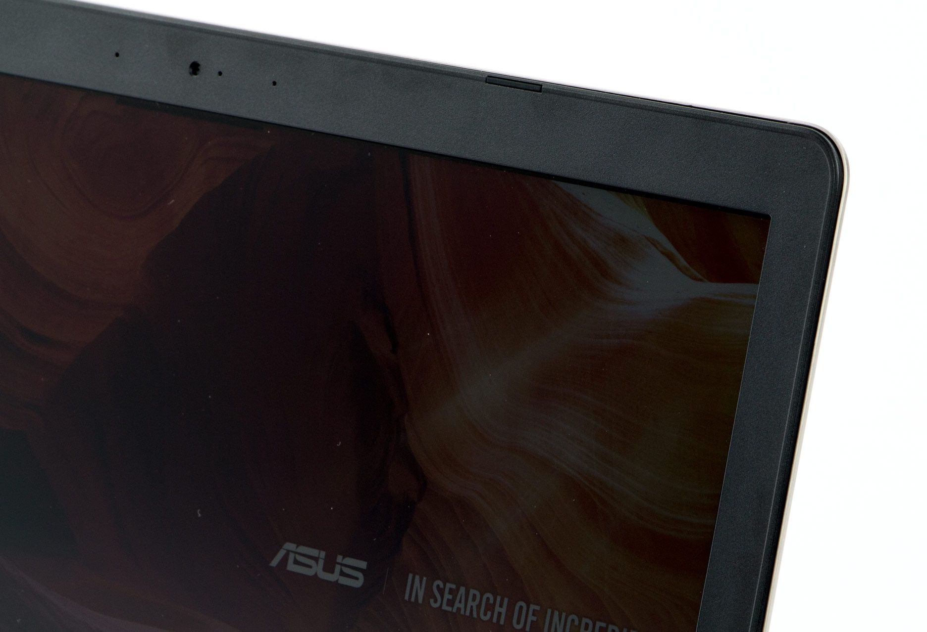 Asus VivoBook Pro 15 ramka ekranu