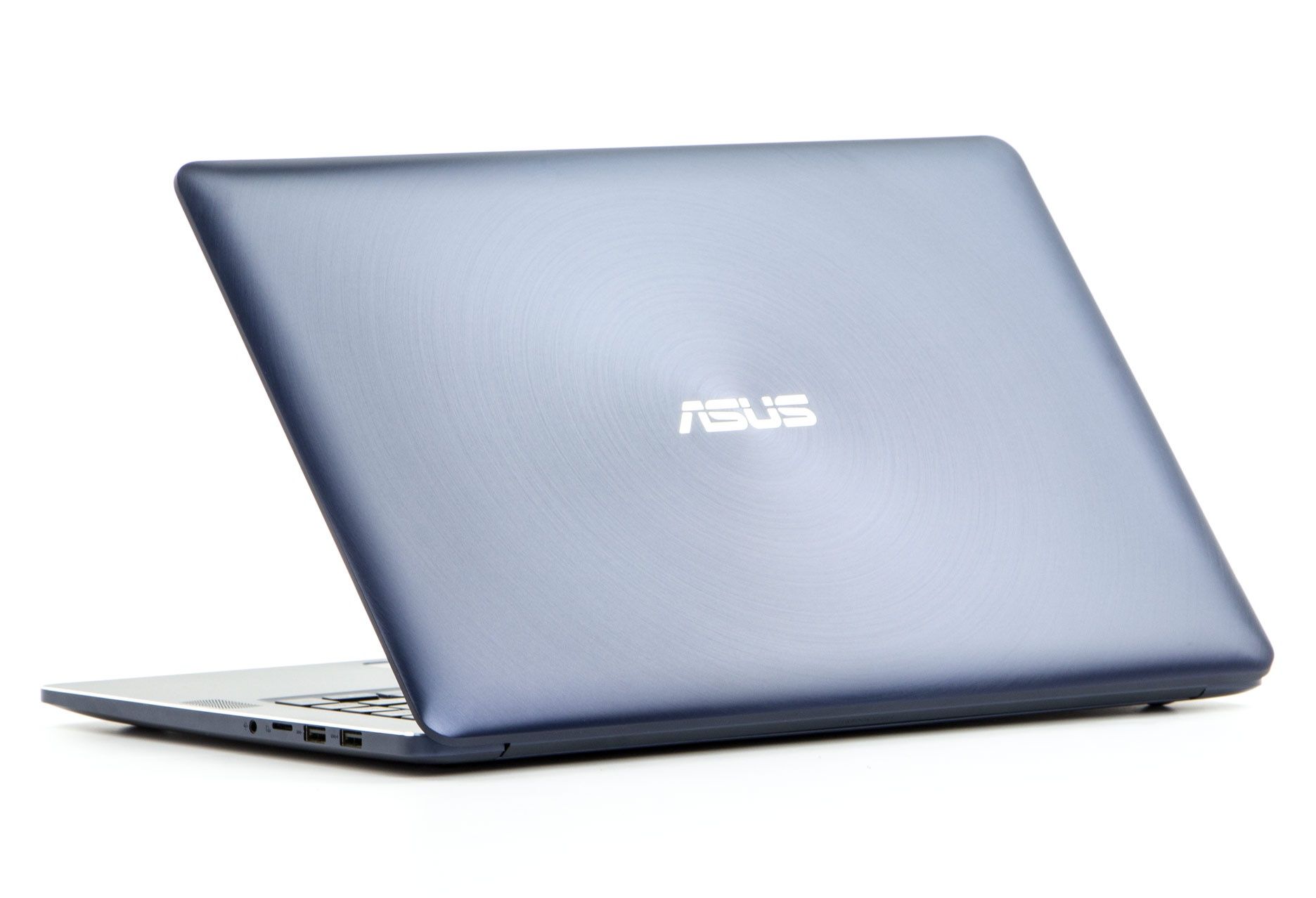 Asus ZenBook Pro UX550VD tył