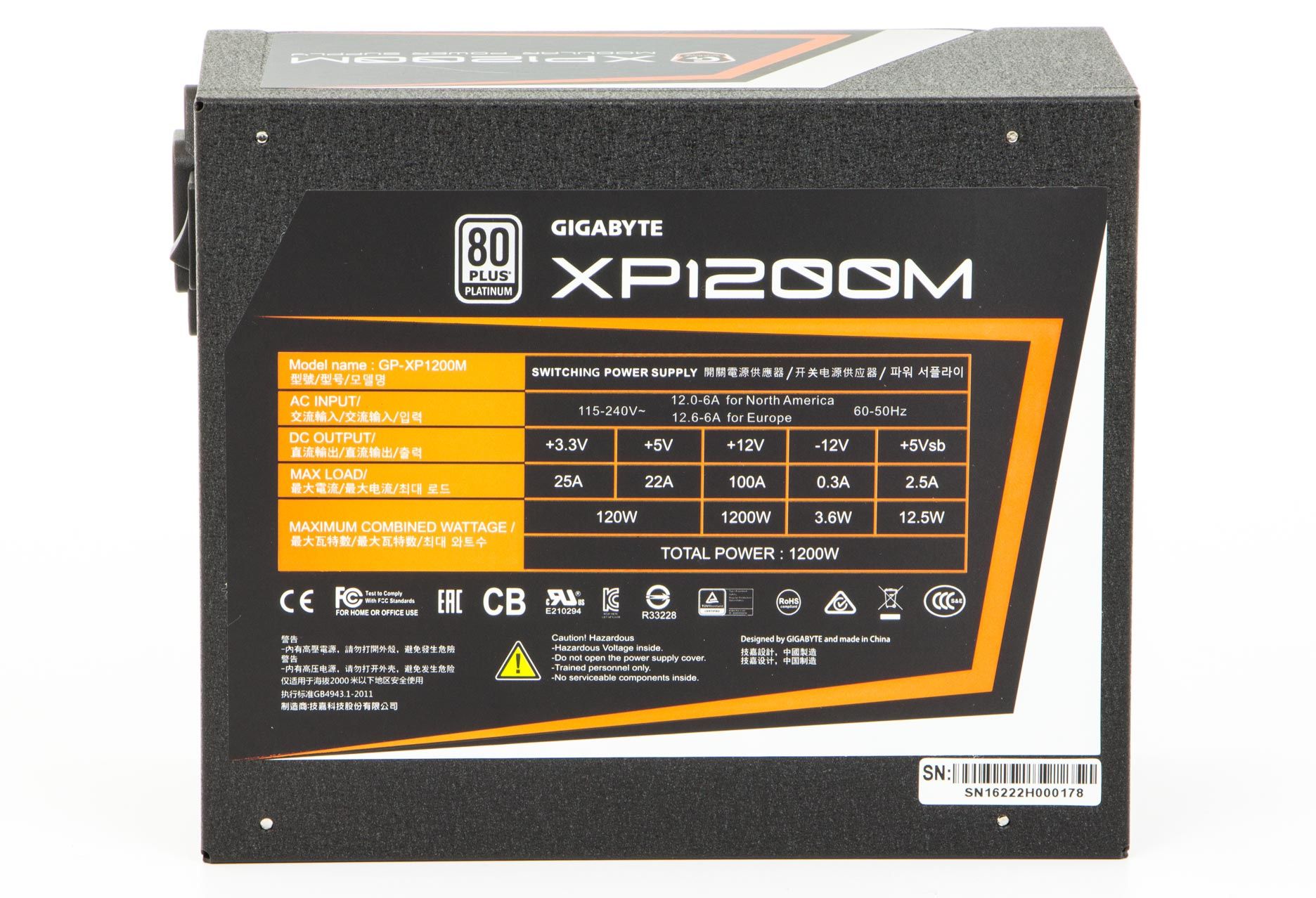 Gigabyte XP1200M Xtreme Gaming zasilacz - tabliczka znamionowa