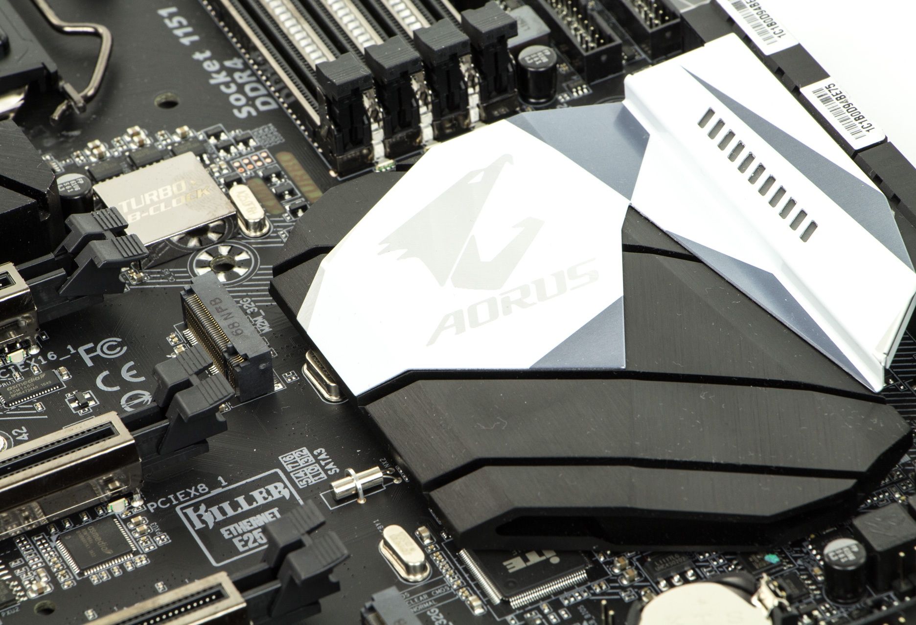 Gigabyte Aorus GA-Z270X-Gaming 9