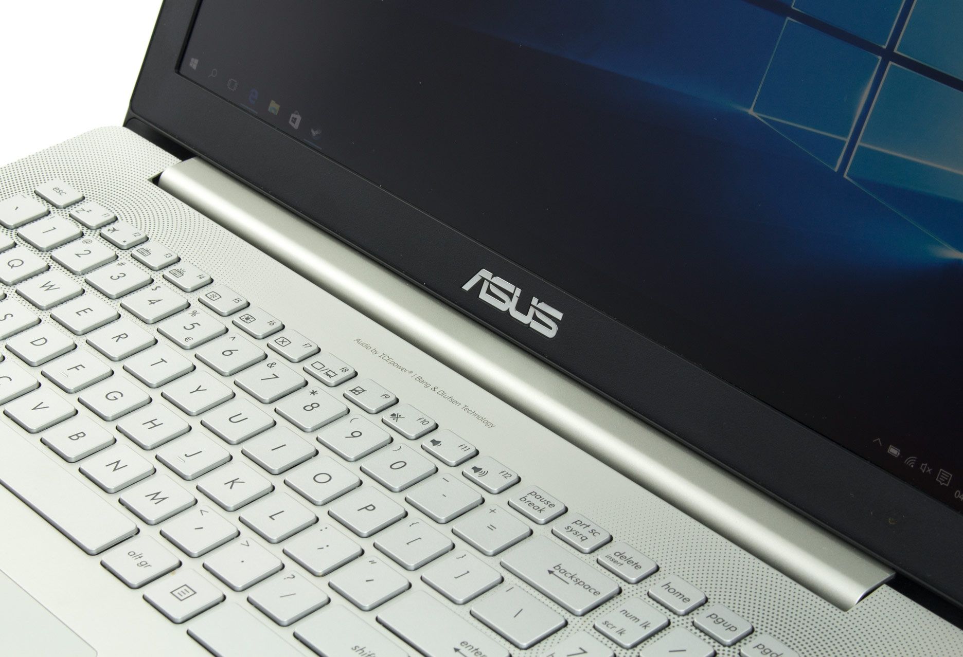 Asus Zenbook Pro UX501 zawias