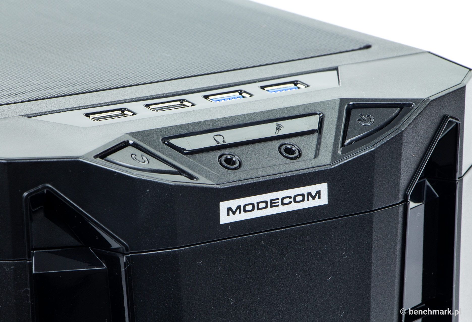 Modecom MAG C2 obudowa - panel I/O