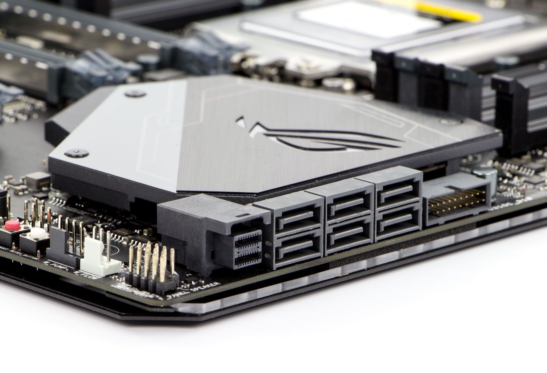 ASUS ROG Zenith Extreme