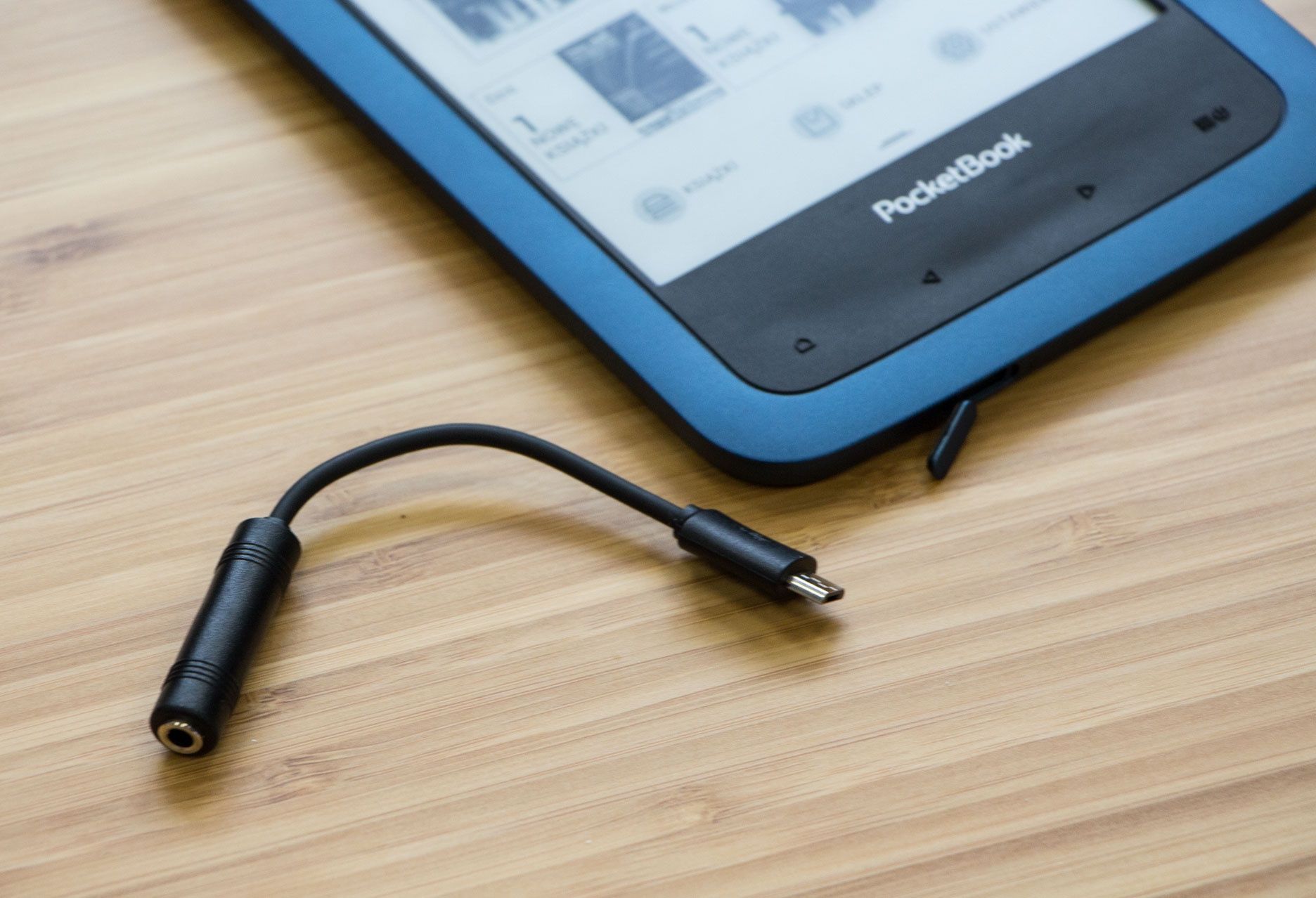 PocketBook Aqua 2 port USB