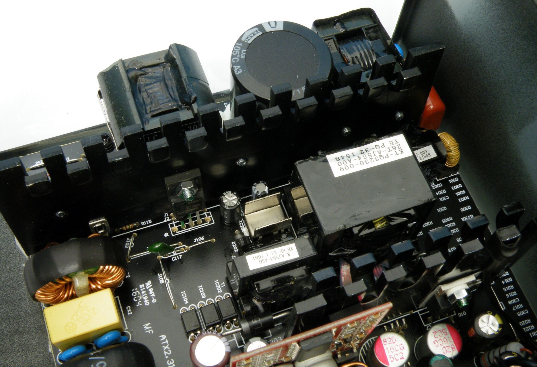 SilentiumPC Supremo L2 Gold 550 W