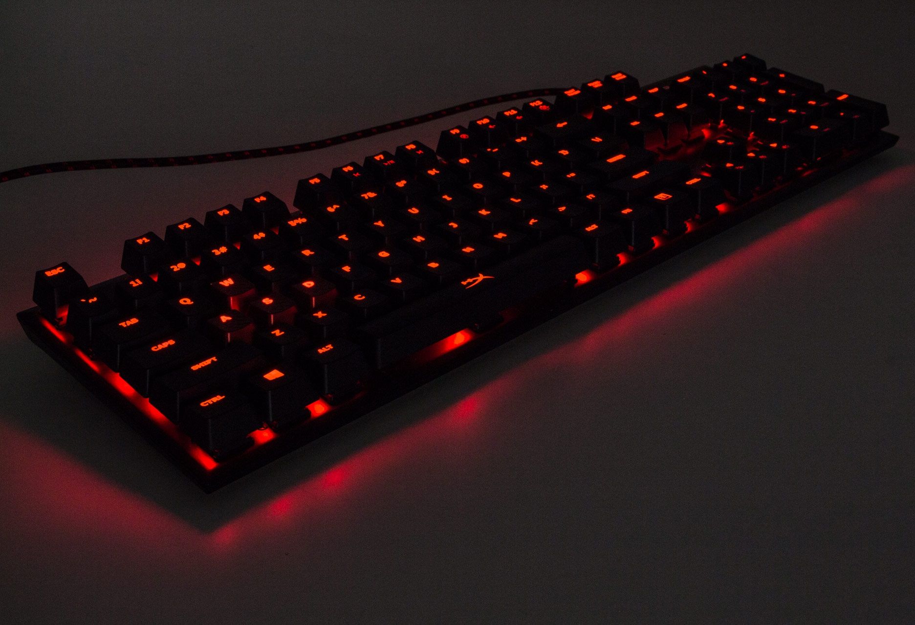 HyperX Alloy FPS Cherry MX Red - czerwone podświetlenie