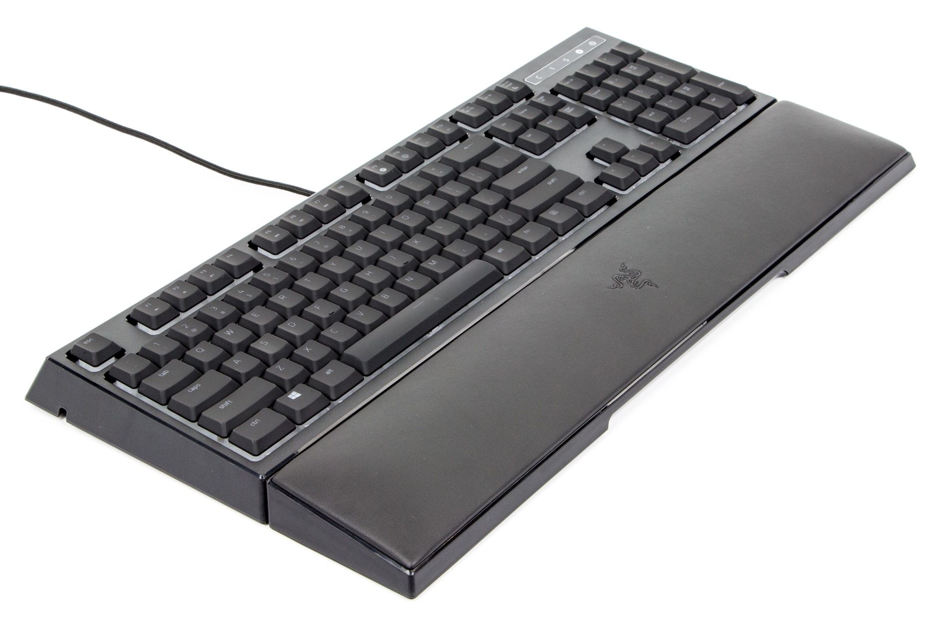 Razer Ornata Chroma - klawiatura wraz z podkładką