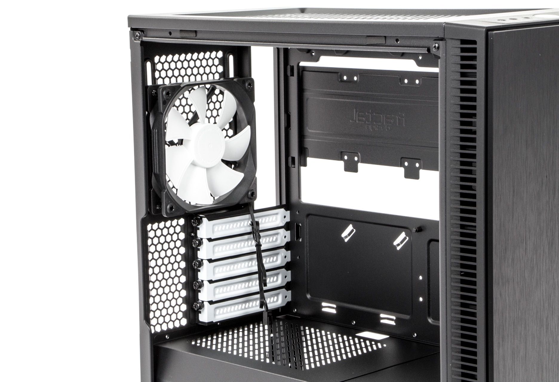 Fractal Design Define Mini C