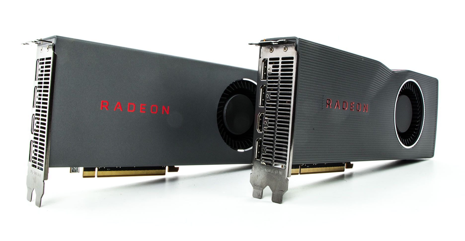 AMD Radeon RX 5700 i RX 5700 XT