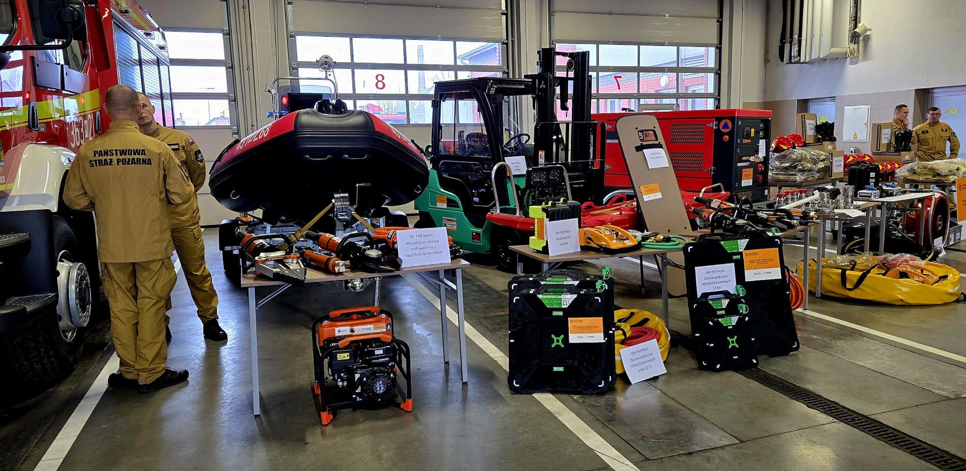 Przekazanie sprzętów 