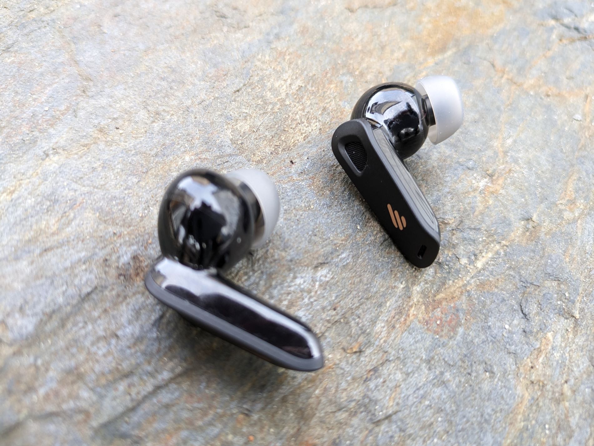 Edifier NeoBuds Pro 2