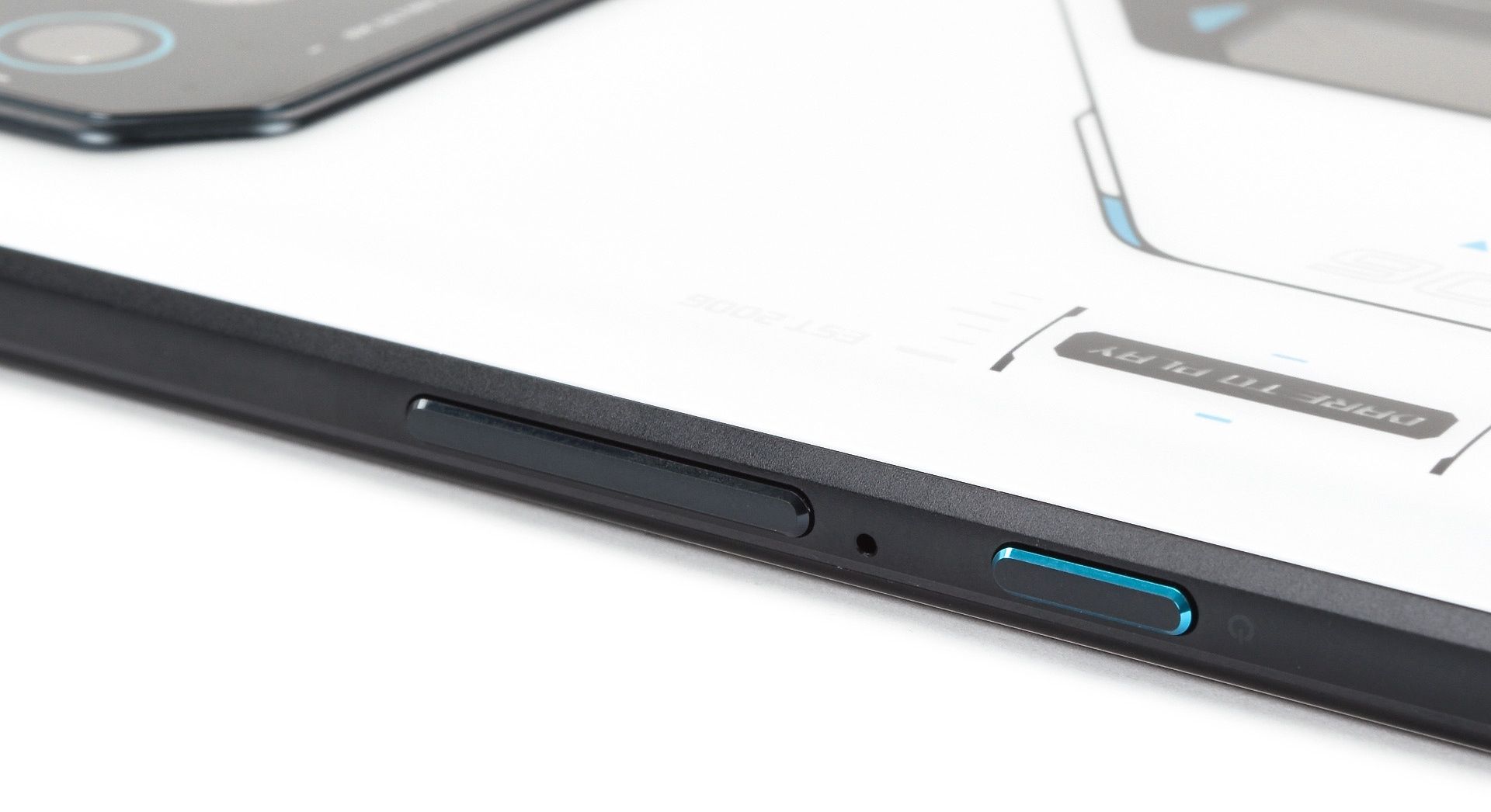 Asus ROG Phone 6 Pro