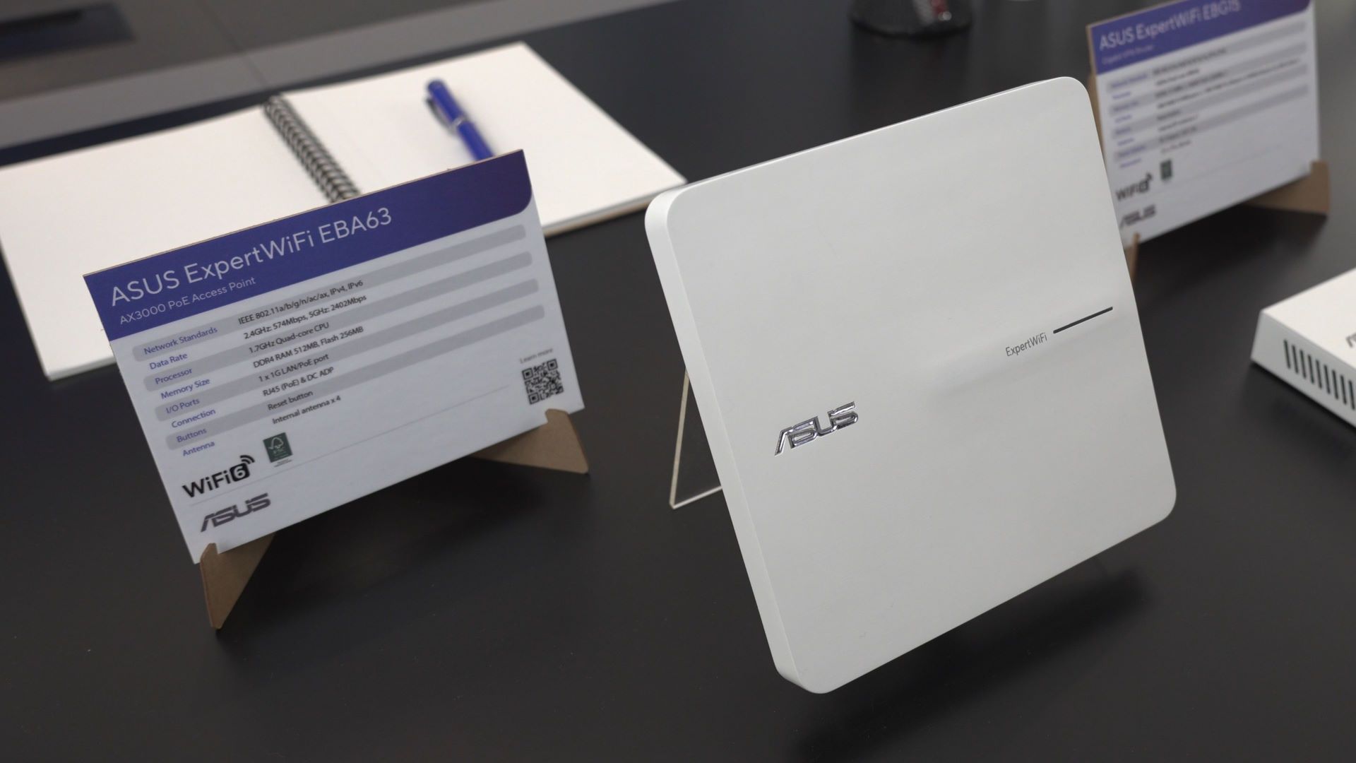 ASUS Computex 2023 - ExpertWiFi - AP ASUS ExperWiFi EBA63