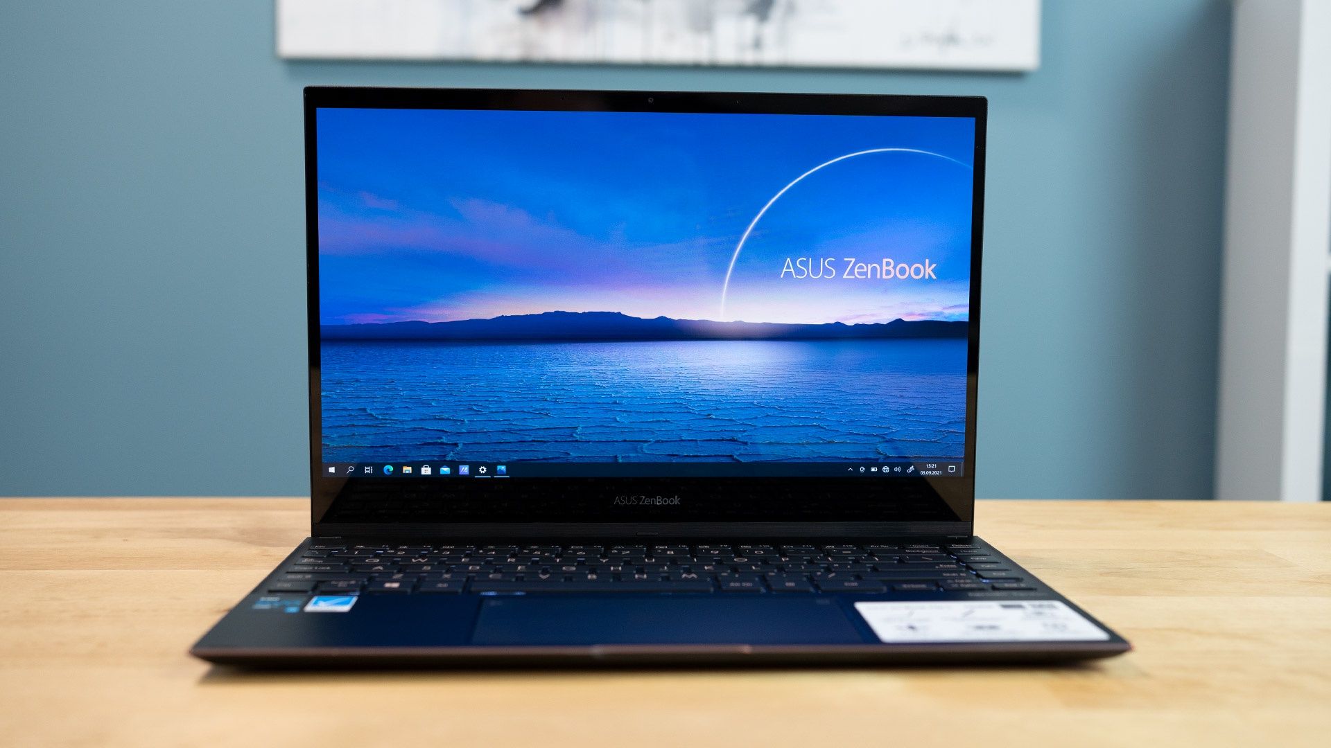ASUS ZenBook Flip S 13 - od przodu