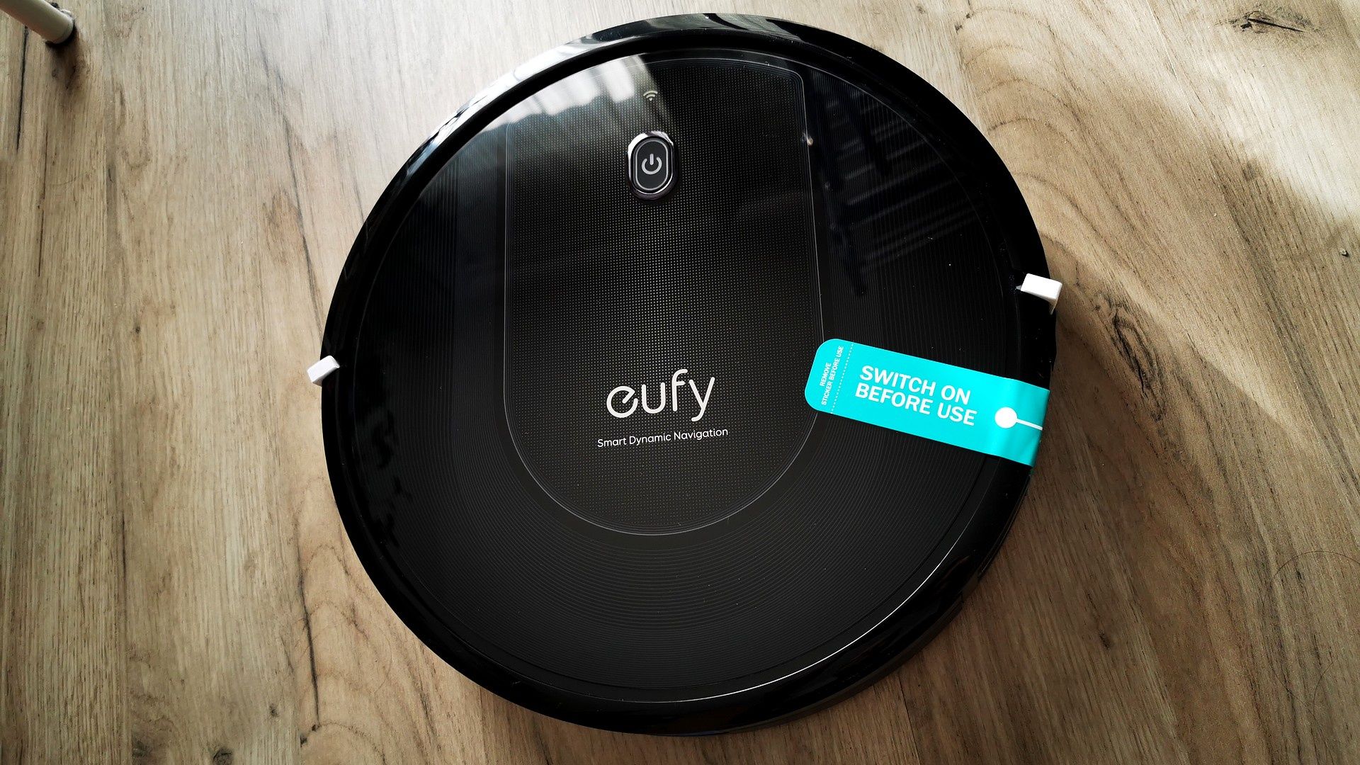 Eufy Robovac G10 Hybrid - robot sprzątający z funkcją mopowania