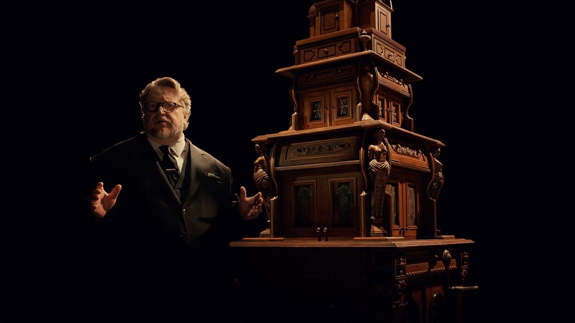 Gabinet osobliwości Guillermo del Toro - del Toro przedstawia