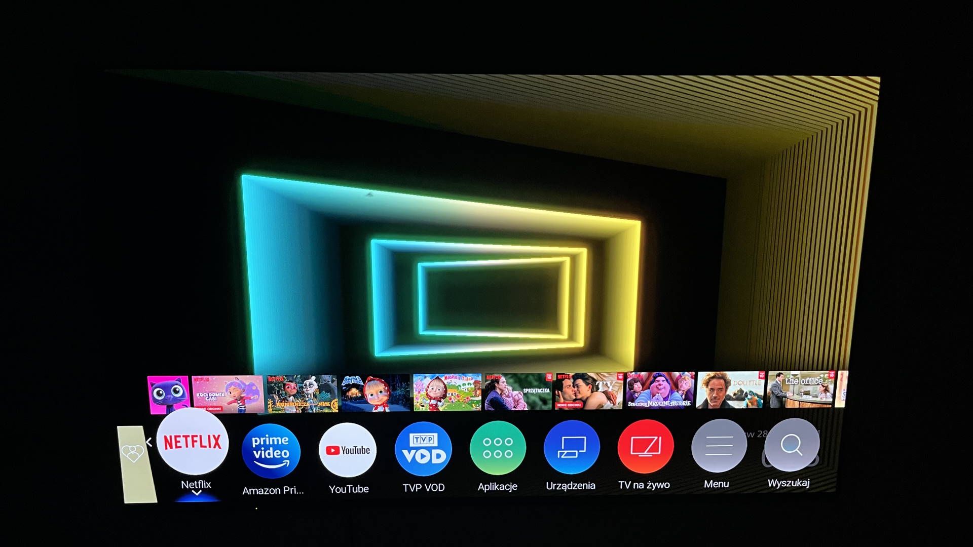 Panasonic TX-65JZ1500 - menu Home