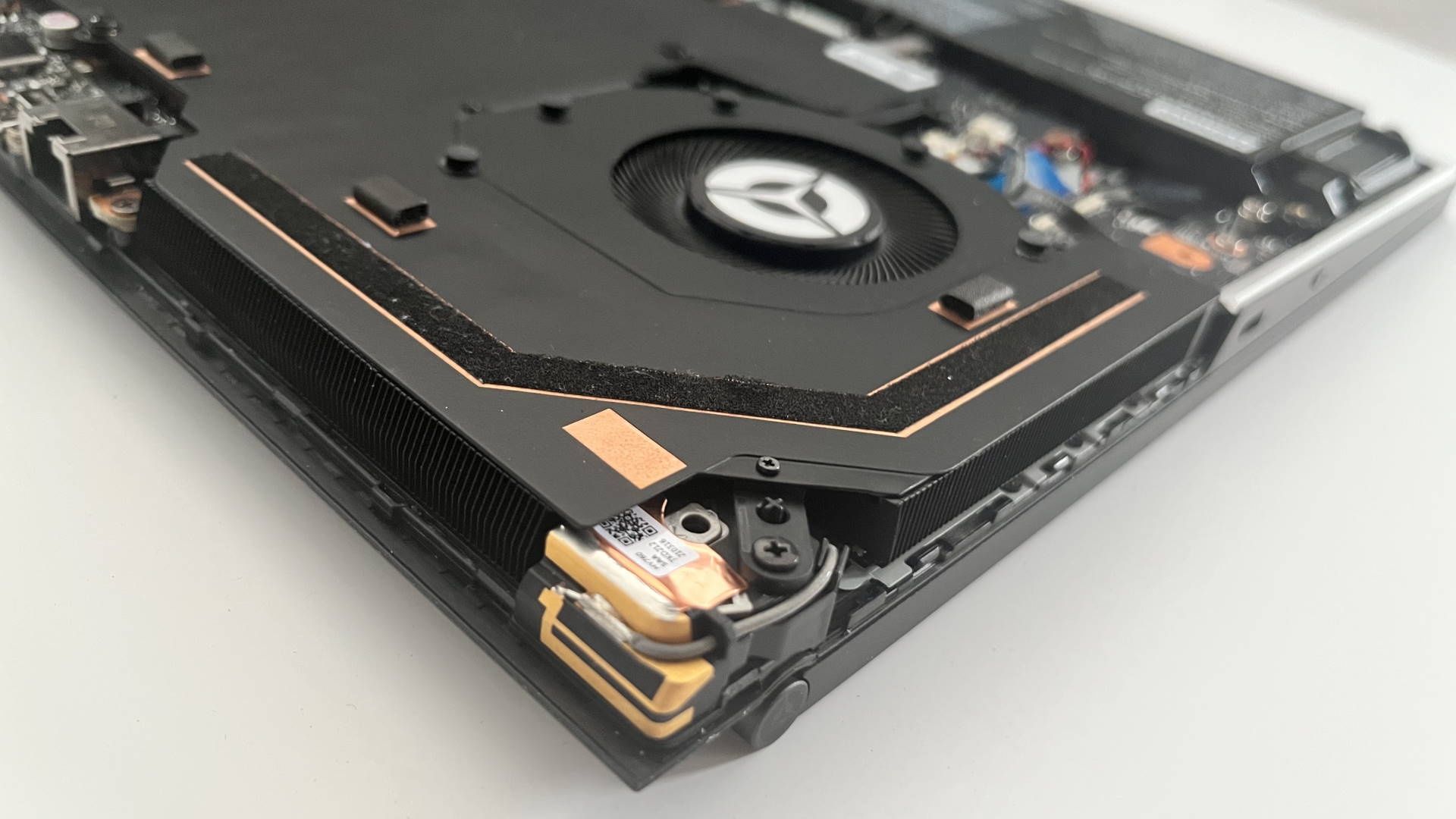 Lenovo Legion 7 - chłodzenia