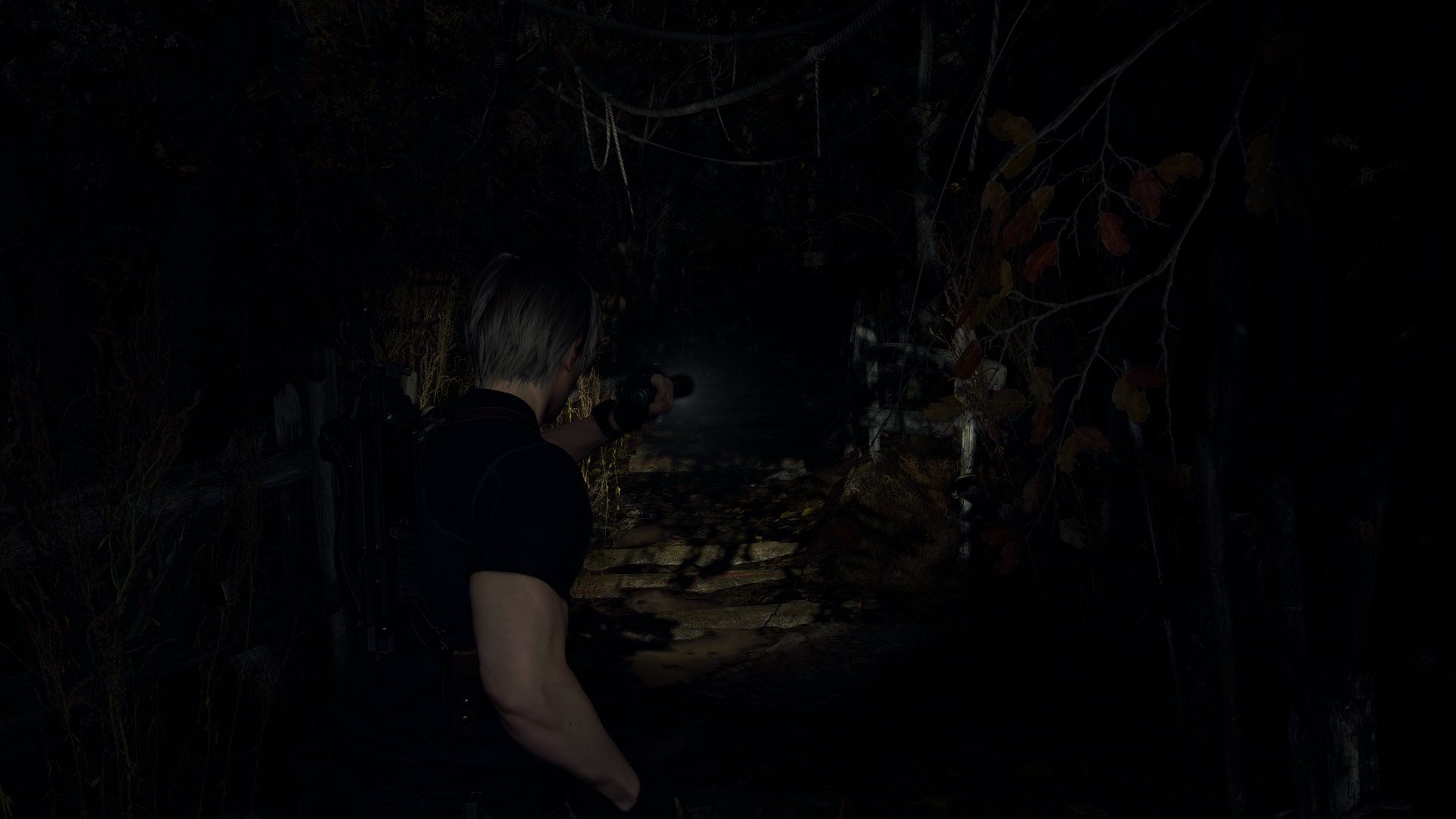 Resident Evil 4 (PC) - latarka bez śledzenia promieni zasysa