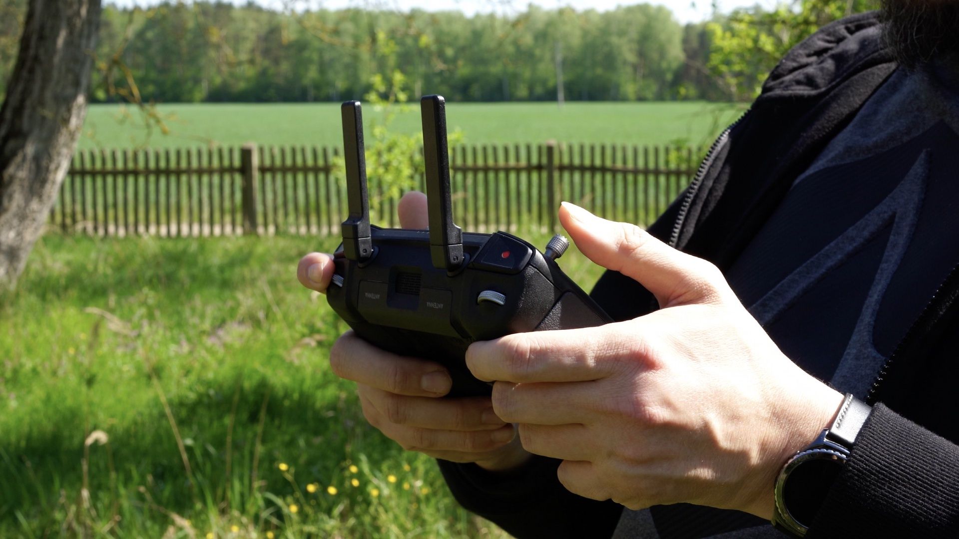 Dji Mavic 3 Pro - kontroler Dji RC Pro