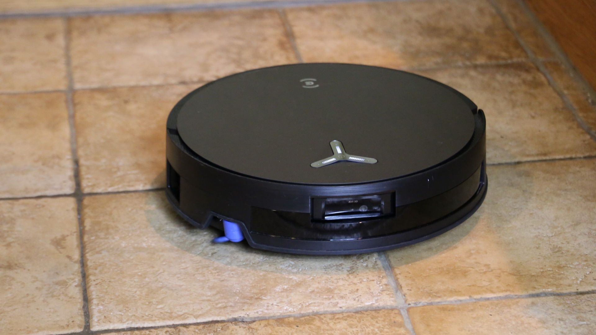 Ecovacs Deebot X11 OmniCyclone - system czujników z kamerą wizyjną