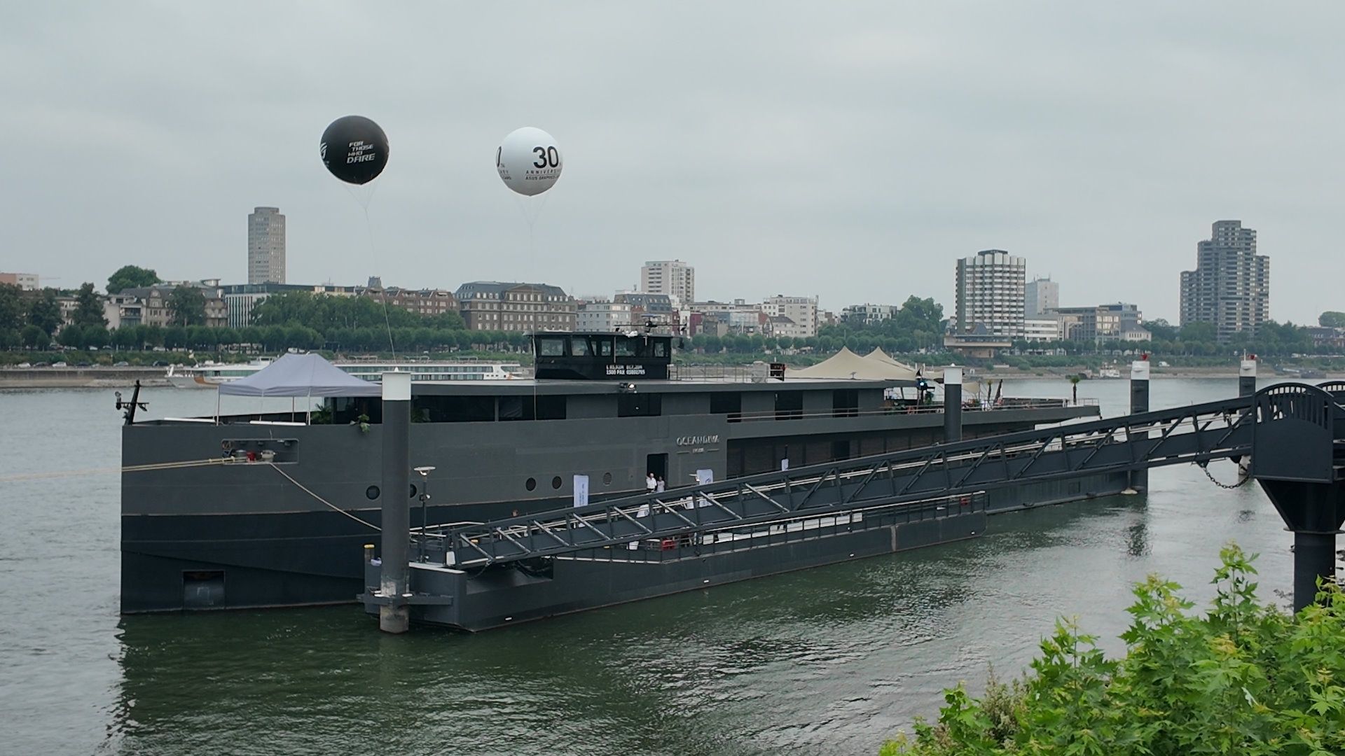 Gamescom 2025 - impereza asusa