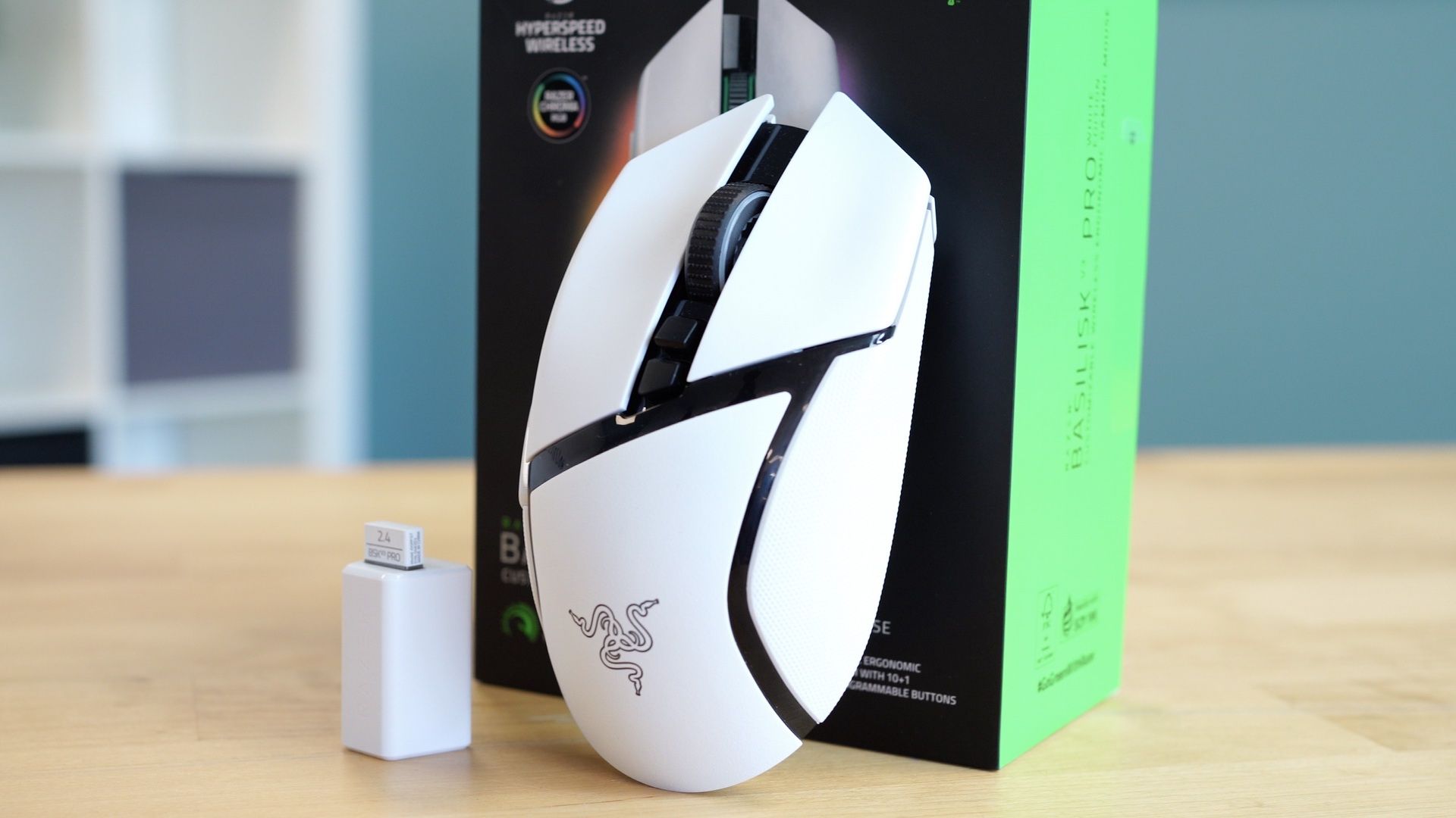 Razer Basilisk V3 Pro - zawartość pudełka