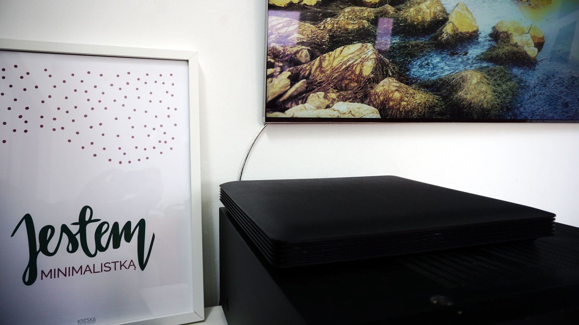 Samsung Neo QLED QN900A 75 - kabel One Connect