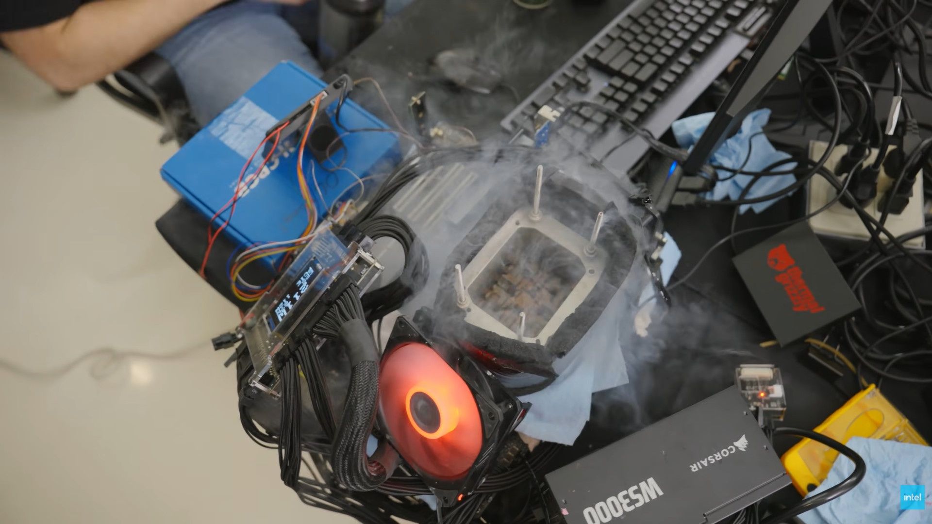 Intel Xeon 698X - ekstremalne podkręcanie procesora